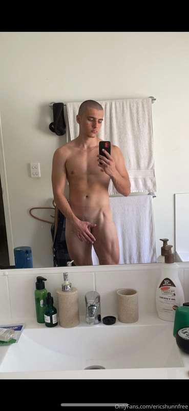 Shaved head, or shaved 🍆, which would you rather 🤔