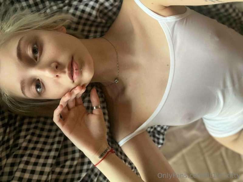 lit1le_kitty image #2