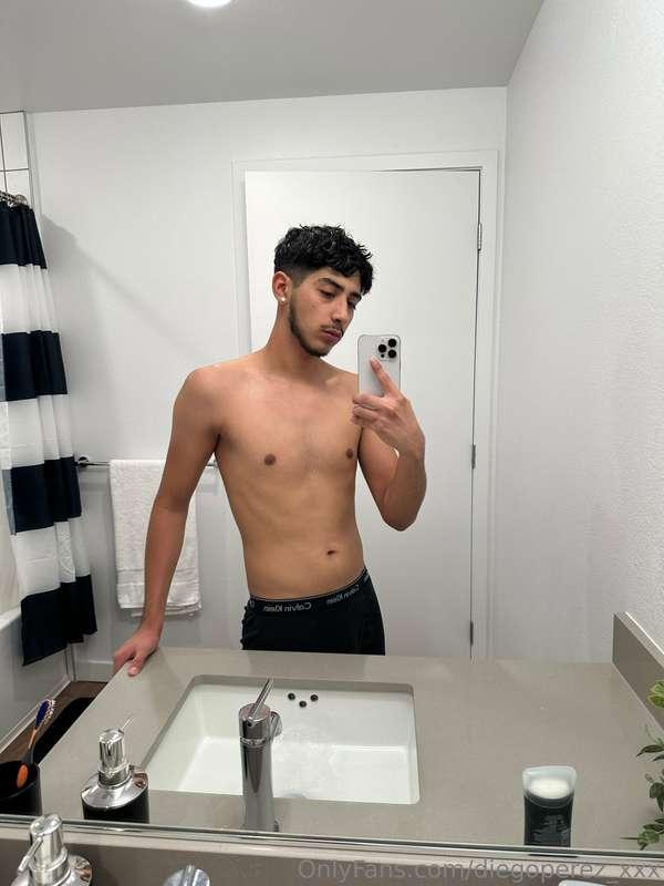 diegoperez_xxx image #0