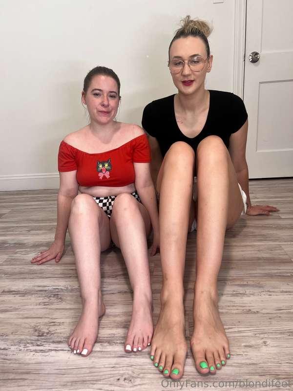 blondifeet image #7