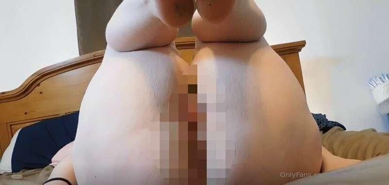 Happy Friday! Something about the weekend just gets me going