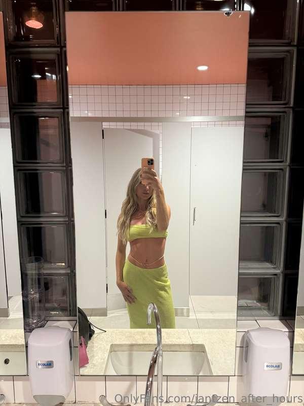 selfies from the weekend <333 