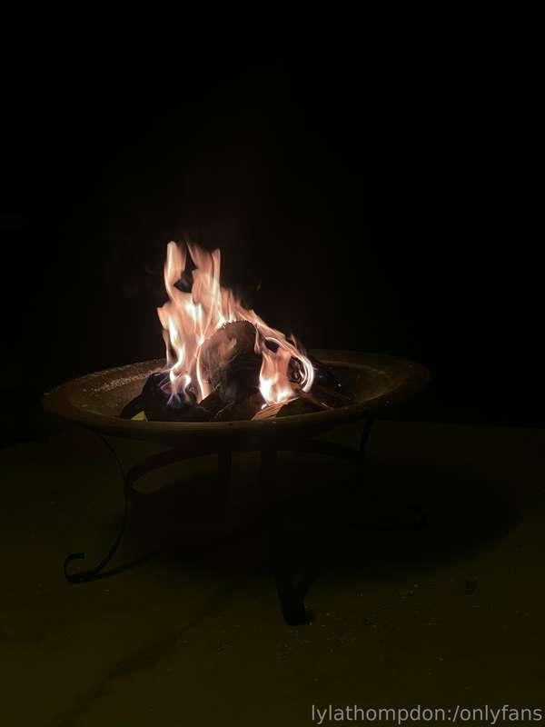 It’s a nice night to sit by the fire 🔥