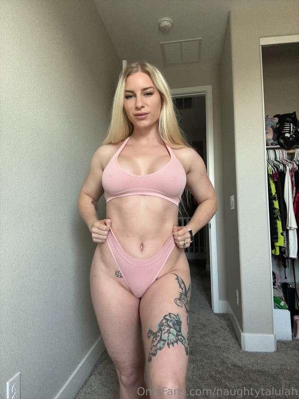 Ready to make more customs!! 😈💦 DM me if you’re interested i..