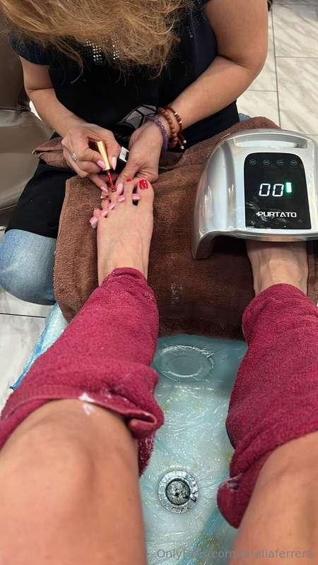 Are you into feet 🦶🏻??