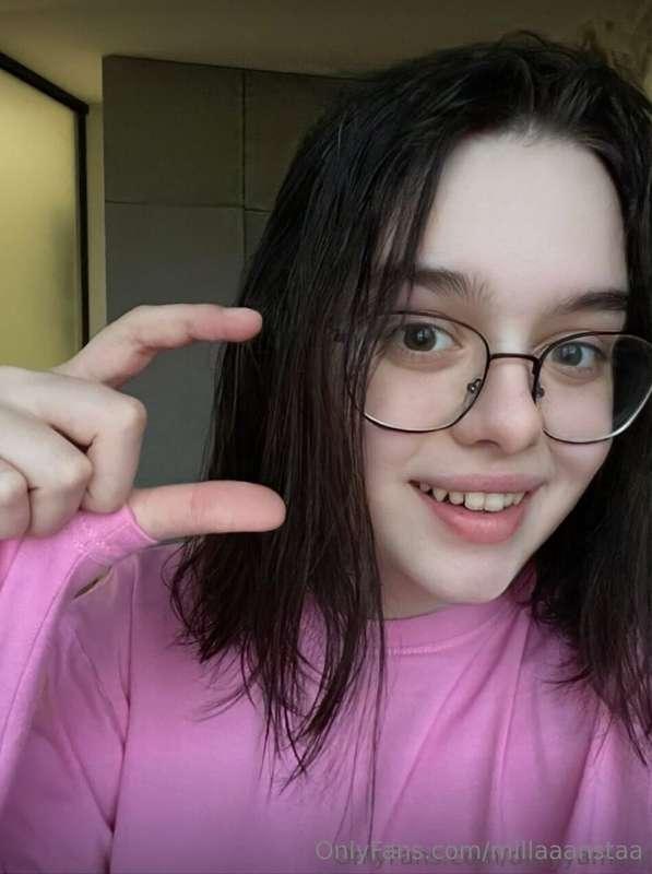 🟢You should be here right now @daryyammy 🟢 Hot cutie @daryya..