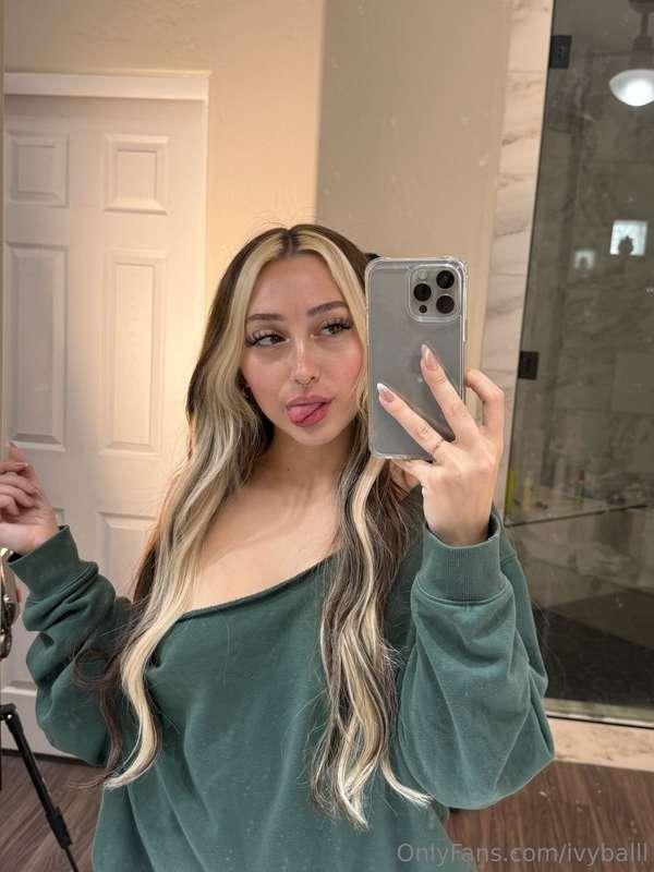 dm me and come say hi 😘