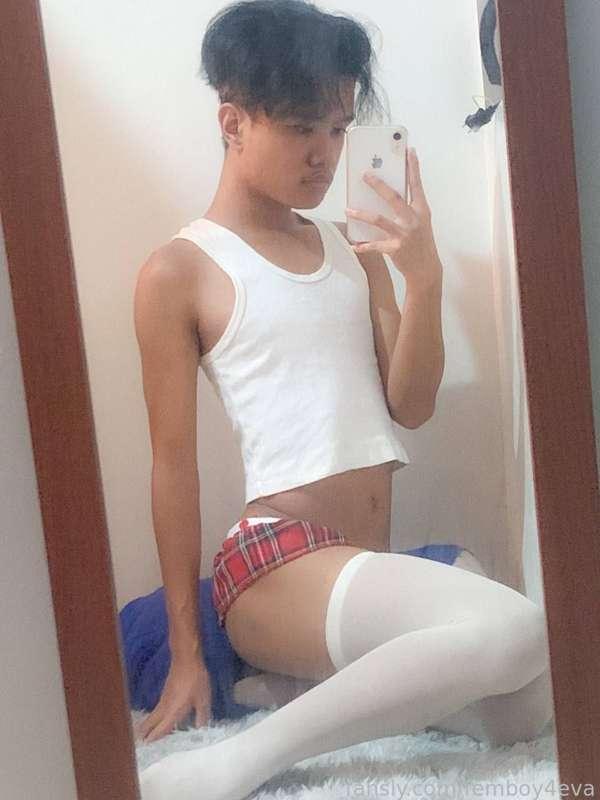 femboy4eva image #0