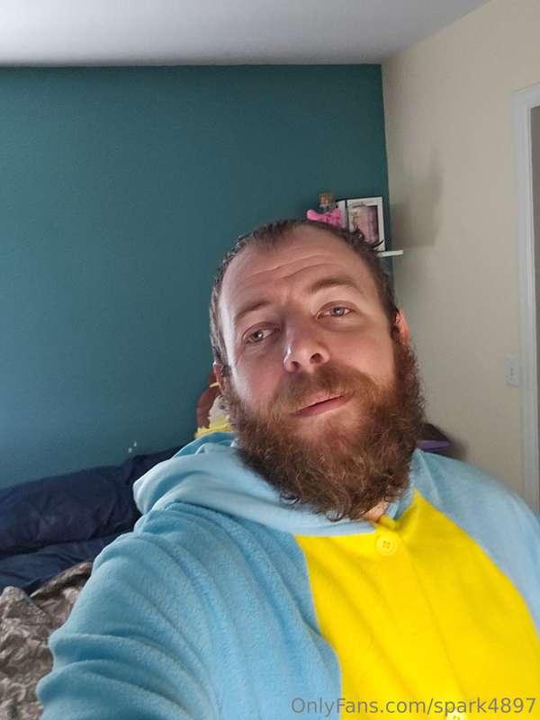 Happy Friday everyone, who would like to join me for some fu..