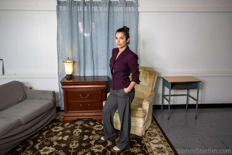 Pantyhosed office bitch

Does the idea of your female boss w..