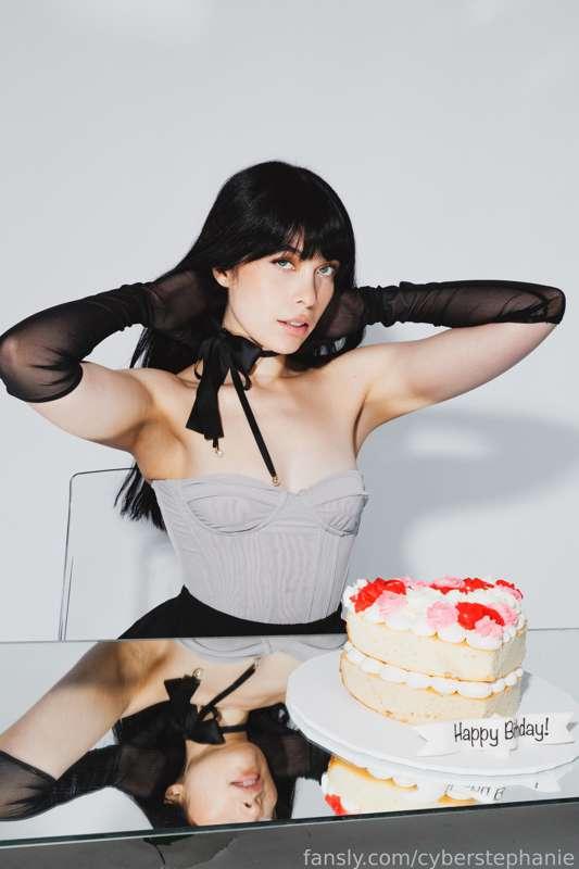 cyberstephanie image #6