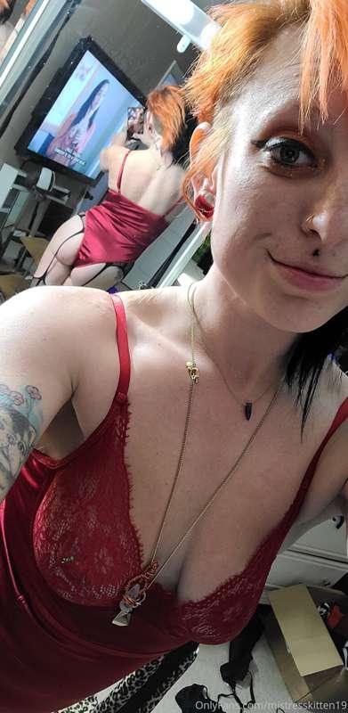 Excuse the face and hair but damn I look good in red!