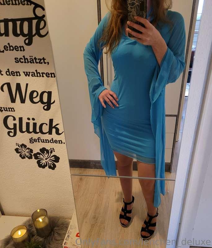 Sodele, da isses,das neue Kleidchen, eindeutig sind die Ärme..