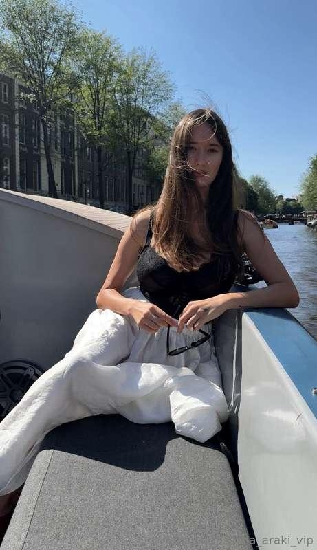There are moments when such sexy thoughts pop into your head..