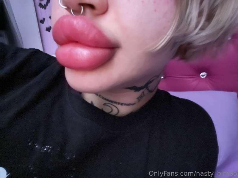Your favorite cock socket😍
