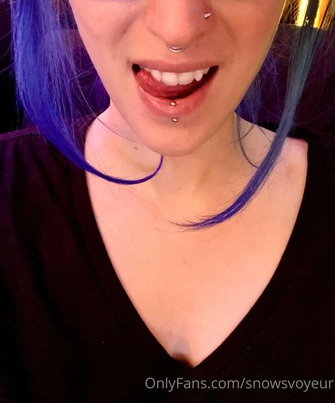 Get ready for an afternoon stream here on Friday! I’ll be st..