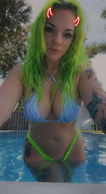 Happy Saturday 💚💚