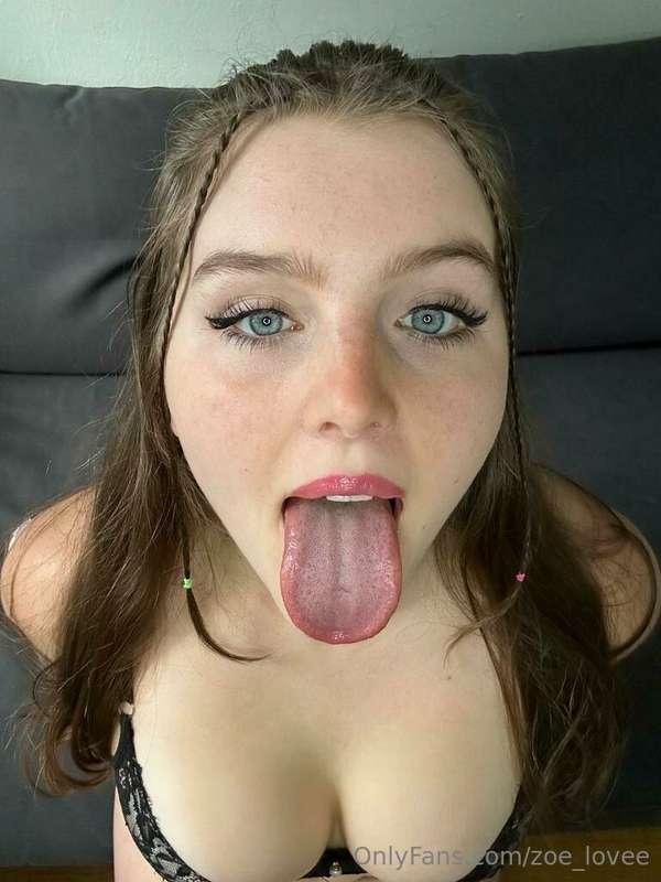 zoe_lovee image #4