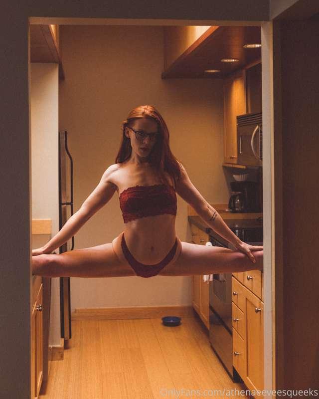 athenaeeveesqueeks image #1