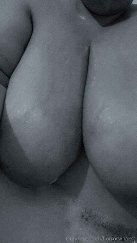 The tribe has spoken…. Sunday it is! 🎃 Friday was a very clo..