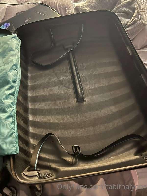 Packing for wales, but going super slow. Tonight I got invol..