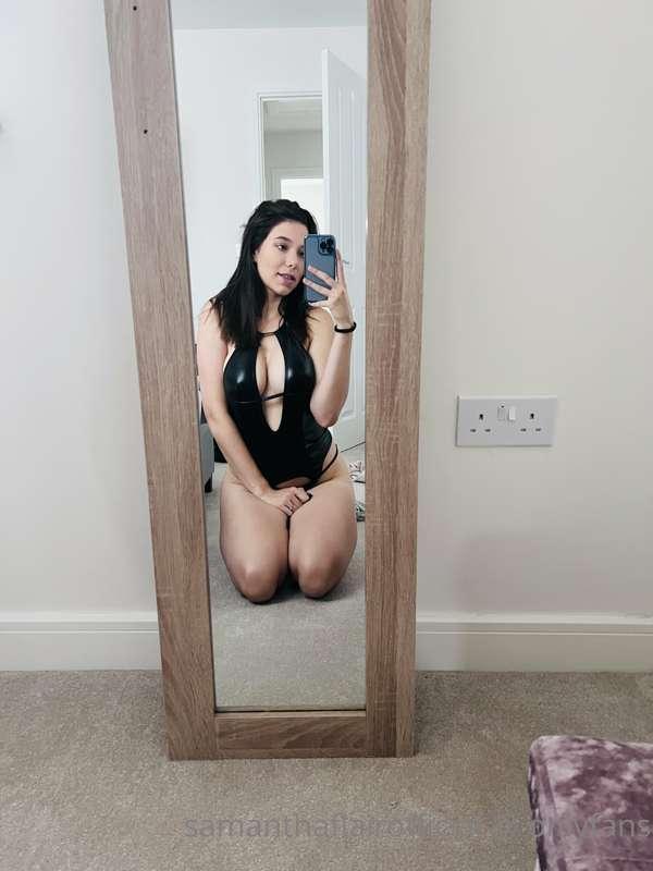 samanthaflairofficial image #9