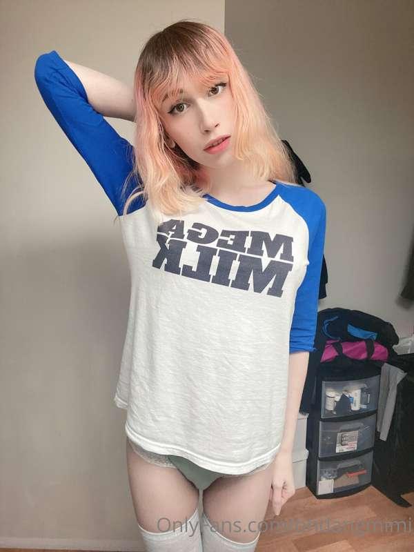 Hey nerd, wanna get smothered in my boobs??
