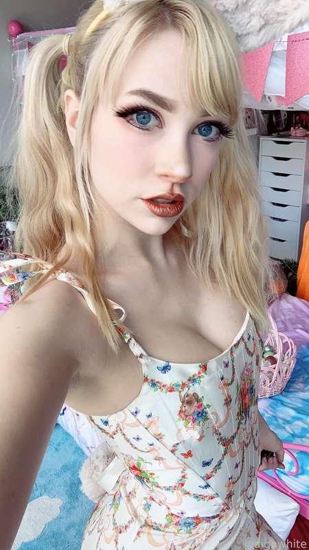 indigowhite image #62