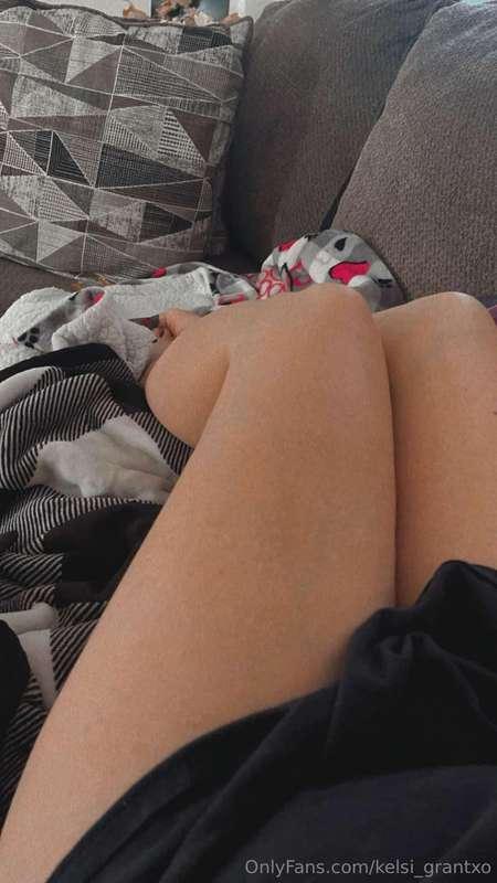 HELLO NOVEMBER ♥ Spending my morning snuggled up on the couc..