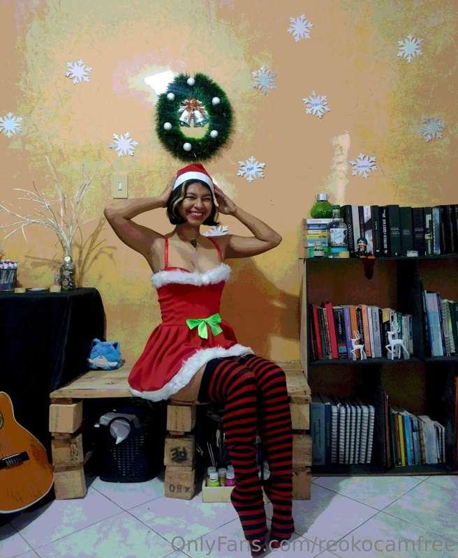 8 days with christmass pics ;) day 5/8
(that are 2022 christ..