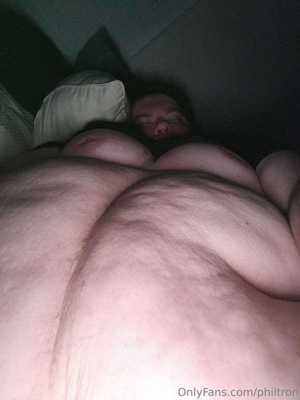 I might be getting too fat 🤤 You guys just can't stop sendin..