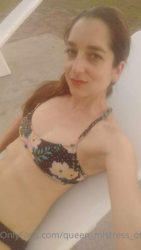 queen_mistress_of_lust image #1