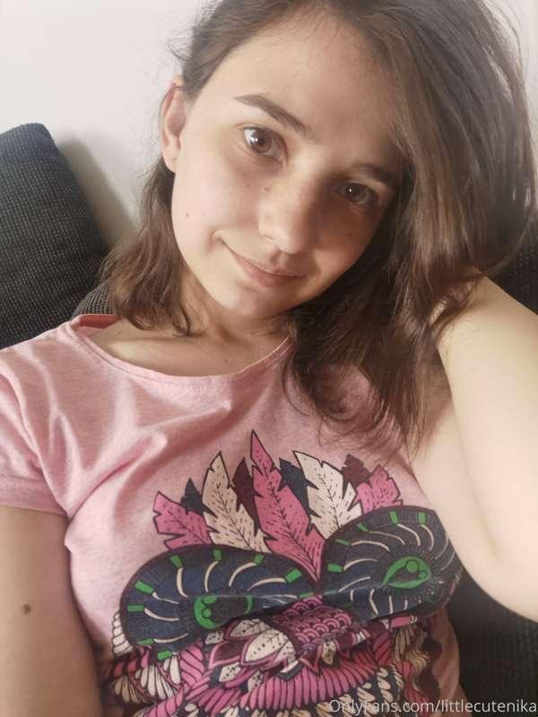 Hope your Monday is not too bad 💕