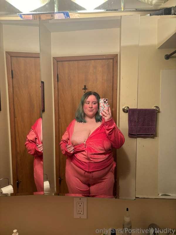New outfit<3