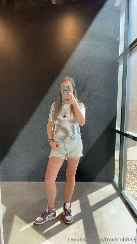 Fit for the work day!!Long day making women pretty! Thanks f..