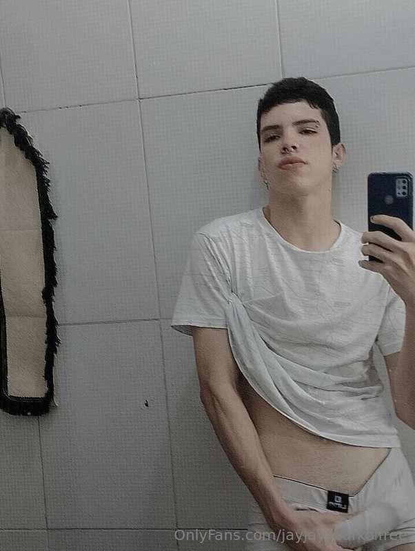 What's up 😏 VIP 50% OFF $3.50👉https://onlyfans.com/jayjayspa..