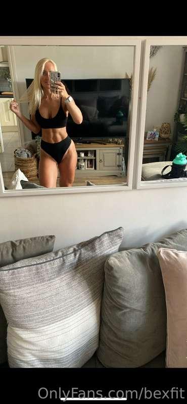 Cold outside but so hot in here…..can’t beat a quick home wo..