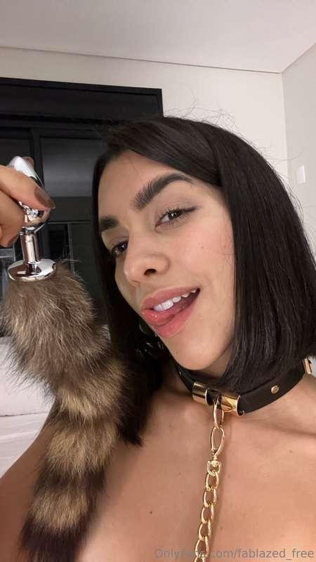 Guess what my favorite toy in my arsenal is? 😈 Adivinas cuál..