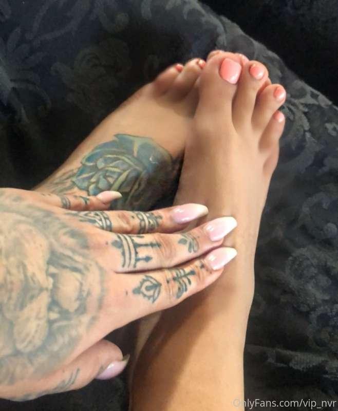 I never fully understood why people had foot fetishes since ..