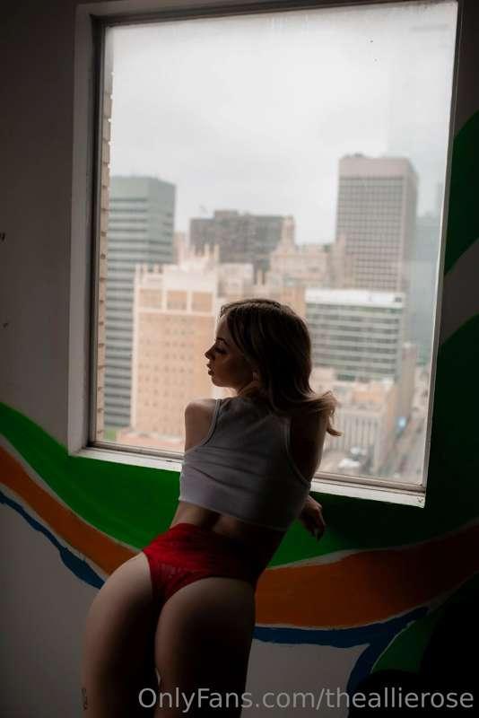 Would you fuck me here even if our neighbors are watching? 😈