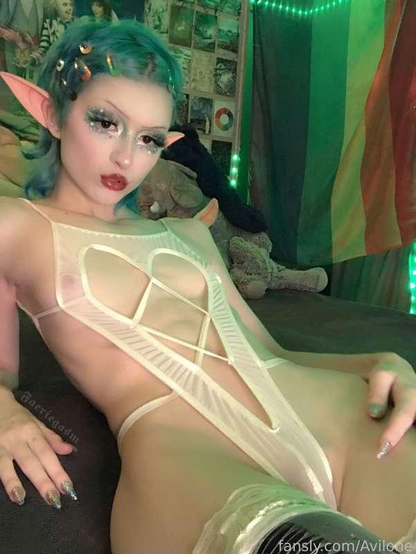 avilone image #1