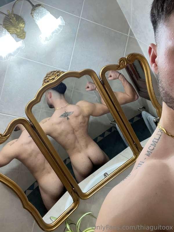 What do you like most about me? Comment, I'll read you! 😜💪🏻
