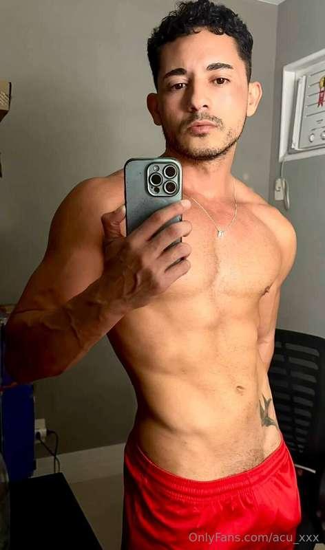 ️🇦🇷🇧🇷Hot Argentinian boy living in Brazil, waiting for you🔥 ..