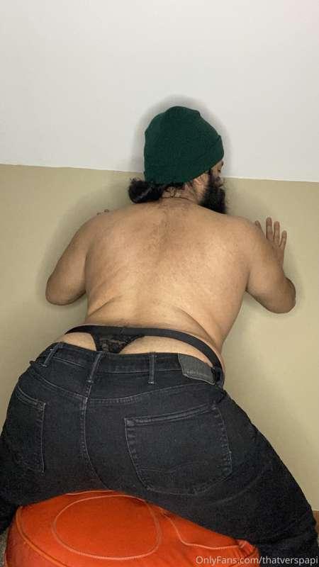 Late nights, play with me