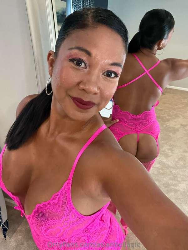 Good back view ? 👀😍