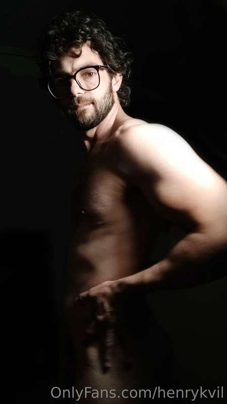 henrykvil image #8