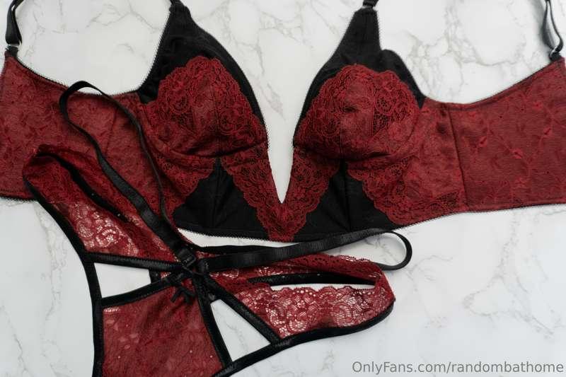 Sewed my first lingerie set! I decided to show off this set ..