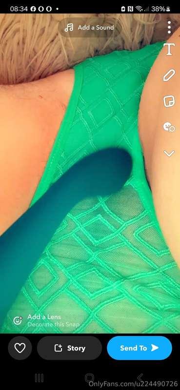U wanna see me squirt close up baby. I'm.so horny and ready ..