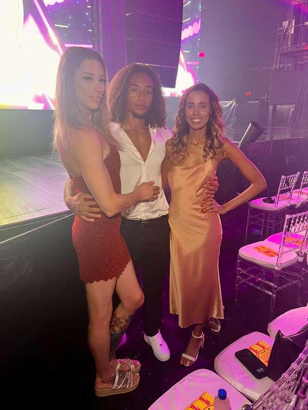 One of my favorite pics from Xbiz Miami! We had an awesome t..