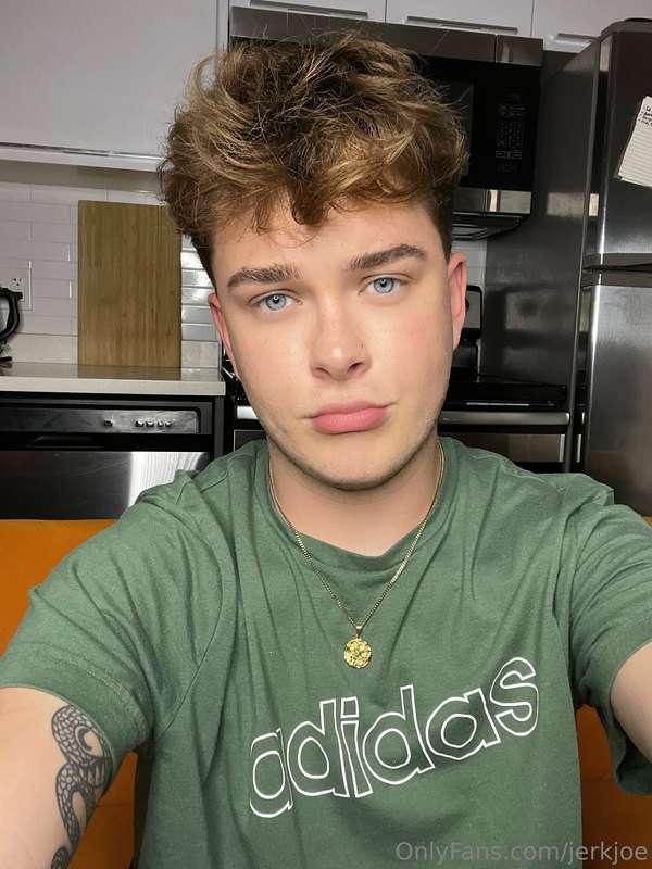 swipe to see my big boy cock